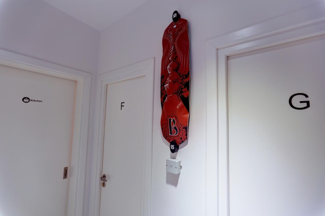 First Hostel Бухарест Экстерьер фото