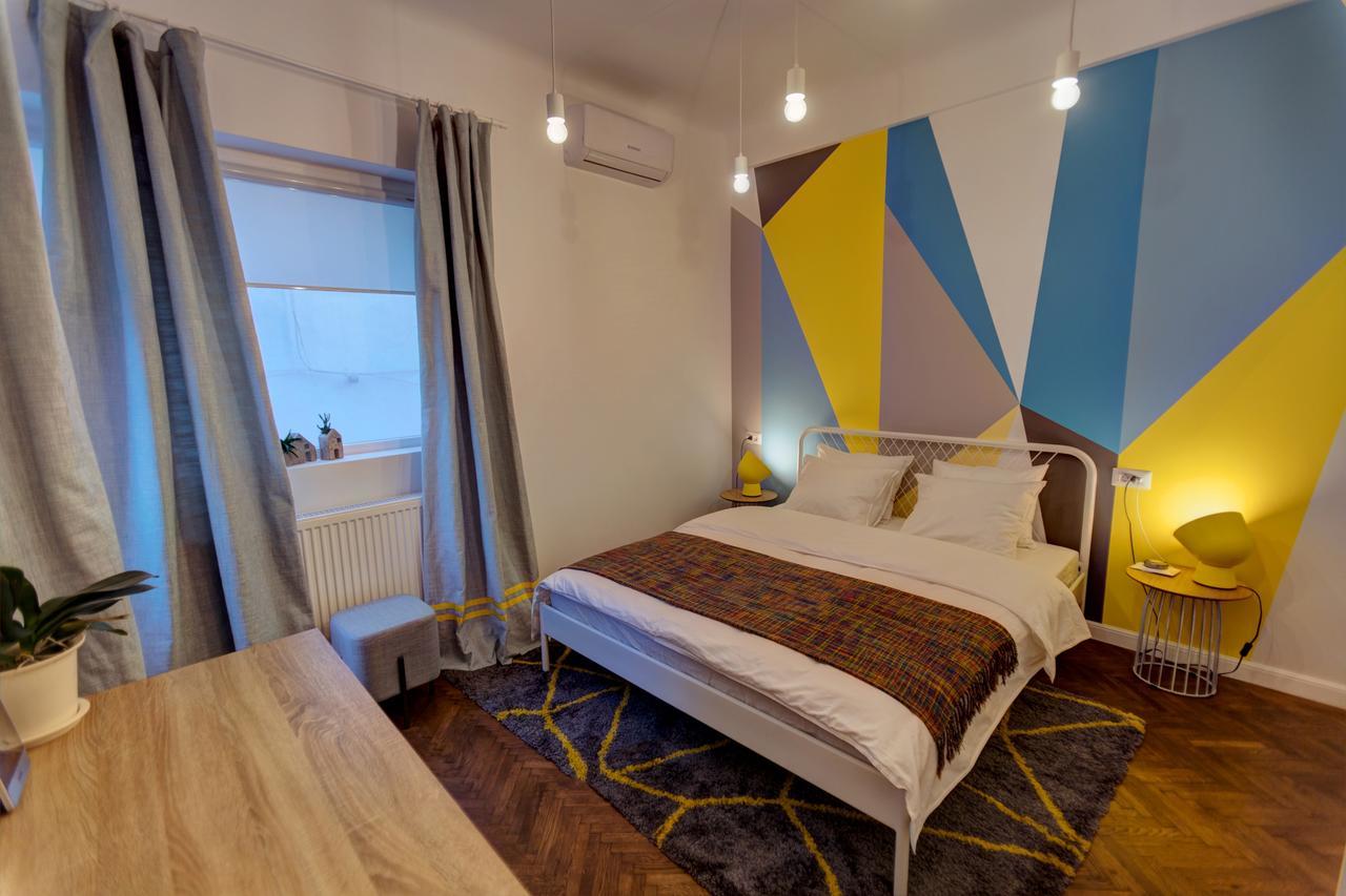 First Hostel Бухарест Экстерьер фото